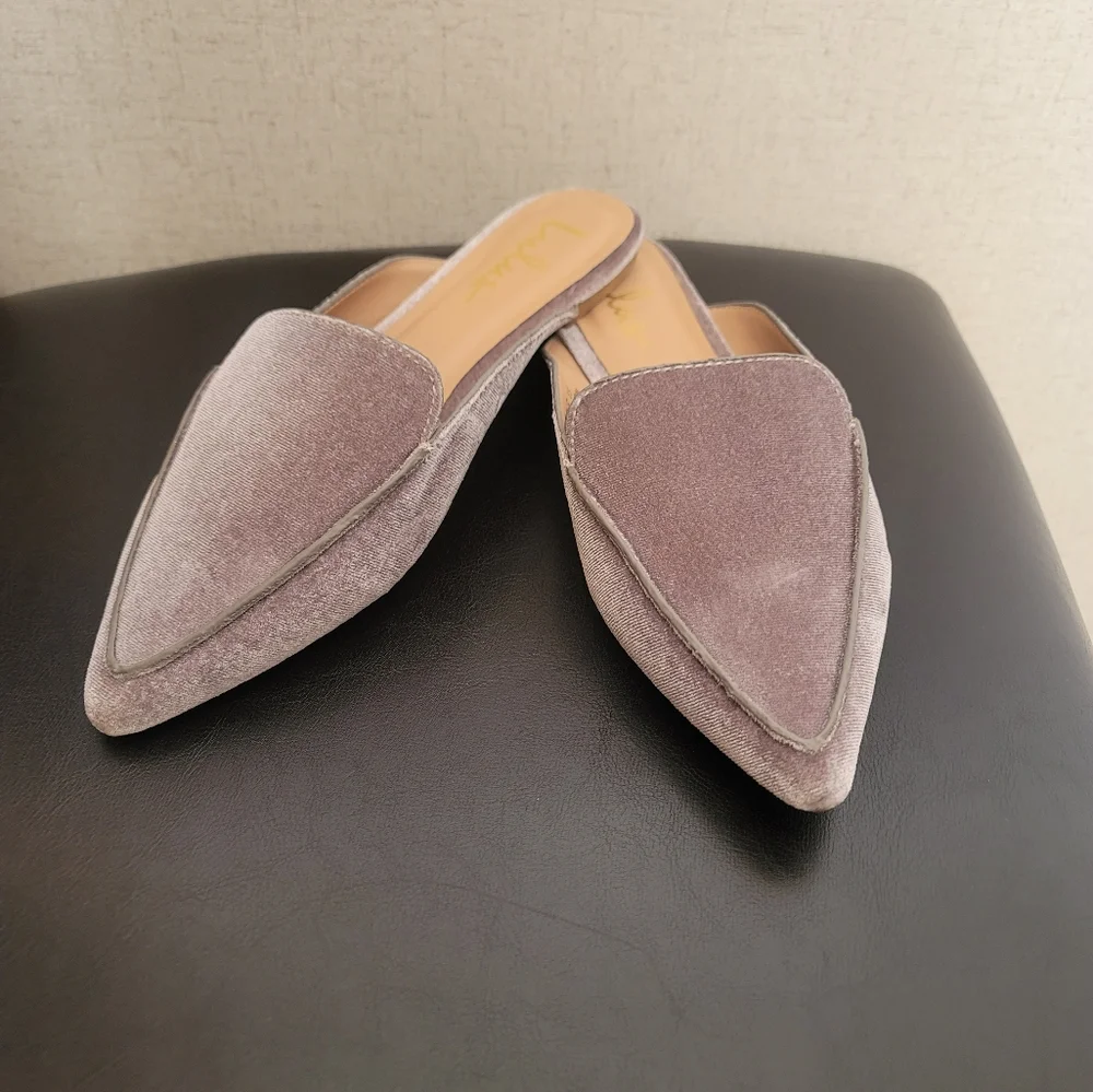 LULUS New flats velvet shoes size 8.5 - Picture 3 of 6